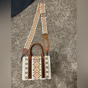 Wrangler Multicolor Geometric Tote